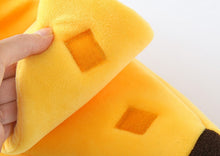 Load image into Gallery viewer, Cozy Cute Banana Cat Bed - Features - JBCoolCats