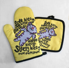 Load image into Gallery viewer, Silly Cats Oven Mitt Set - Soft Kittie - JBCoolCats