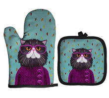 Load image into Gallery viewer, Silly Cats Oven Mitt Set - Wize Cat - JBCoolCats