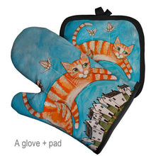 Load image into Gallery viewer, Silly Cats Oven Mitt Set - Leaping Cat  - JBCoolCats