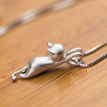 Load image into Gallery viewer, Climbing Cat Pendant - Matte - JBCoolCats